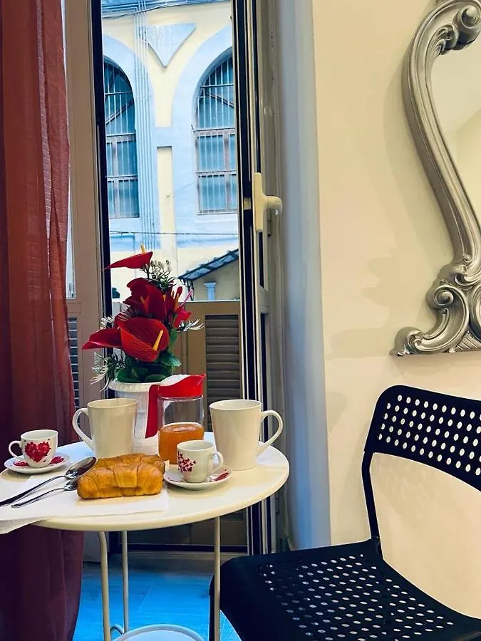 Apartment Home San Gennaro 5 Naples Italy